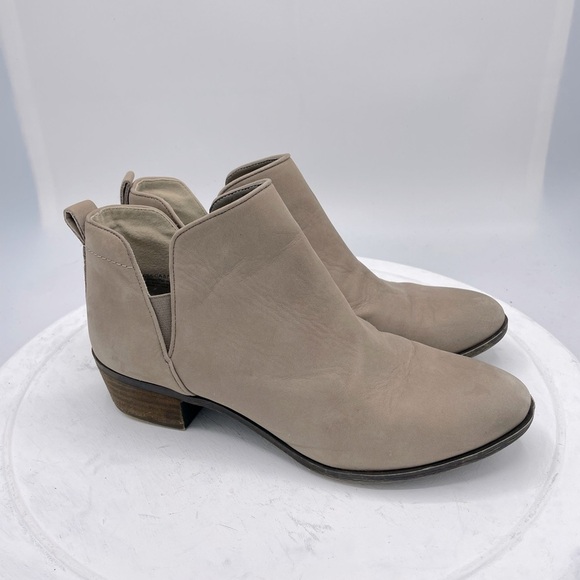BP Francine Split Shaft Bootie - Picture 3 of 11